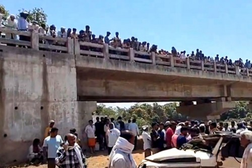 Eight of a family killed as vehicle falls off bridge in Bhopal