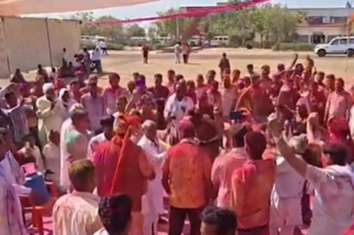 Police personnel celebrate Holi with enthusiasm in MP, Rajasthan, UP