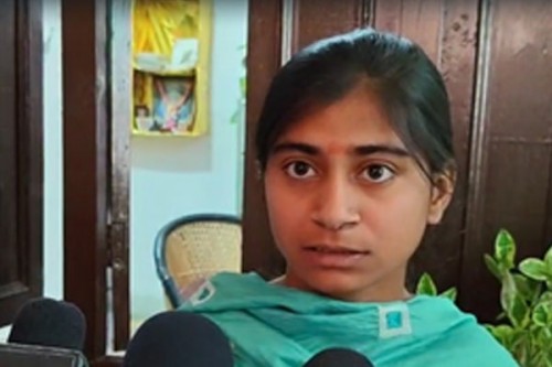 Amroha girl bags second rank in UP Board intermediate exams, shares her joy