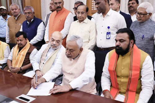 Nitish Kumar holds closed-door meeting with Deputy CMs Samrat Choudhary, Vijay Kumar Sinha