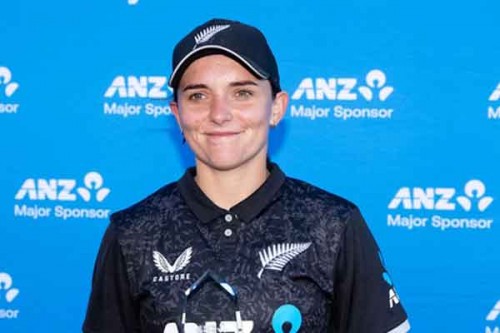Kerr, Mooney, and Khaka shortlisted for ICC Women's Player of the Month award