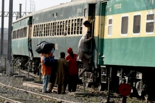 Railway track damaged after bomb explodes in Pakistan's Balochistan