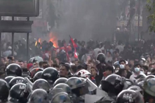 Nepal on tenterhooks: Arson and vandalism continue unabated on Day 2 of stir, Army deployed 