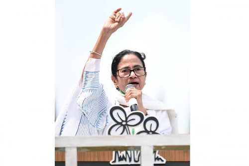 Mamata Banerjee accuses ECI of starting BLO training in Bengal without informing Trinamool govt