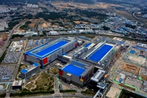 US jury orders Samsung to pay $445.5 million in patent infringement suit