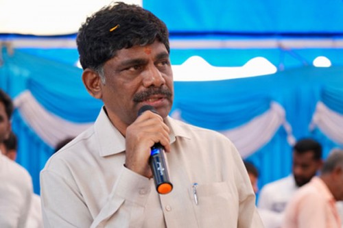 'CM Siddaramaiah will keep his word; if lucky my brother will be CM', says Shivakumar's brother