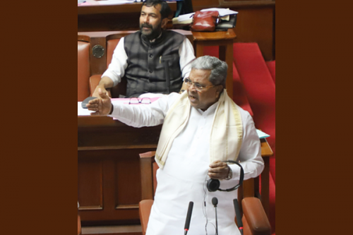 ED officials threatened officer to mention my name: Siddaramaiah
