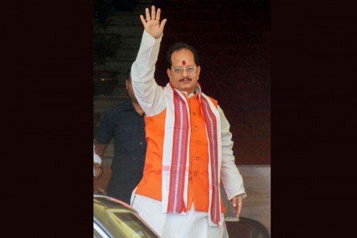 Bihar Dy CM Vijay Sinha to respond to EC over dual voter ID allegations by Aug 14