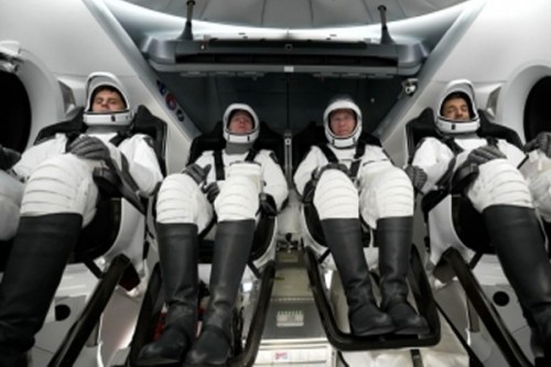NASA-SpaceX crew-6 mission enroute to space for scientific research

