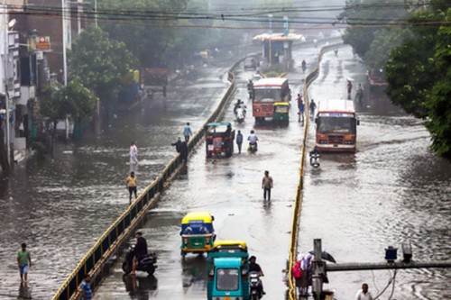 Gujarat receives heavy rainfall across 89 talukas, 21 reservoirs on overflow alert