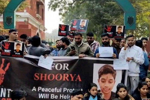 Delhi teen accuses teacher of harassment, commits suicide; massive protest outside school