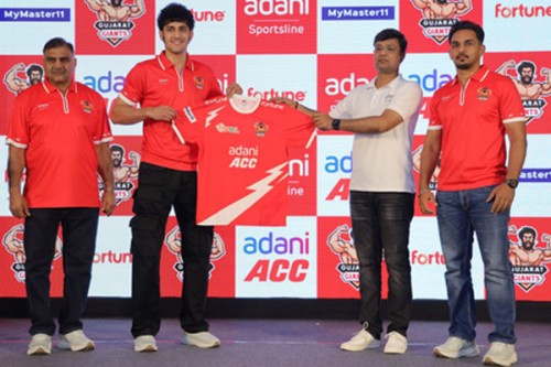 PKL Season 12: Gujarat Giants appoint Shadloui as captain, unveil new jersey
