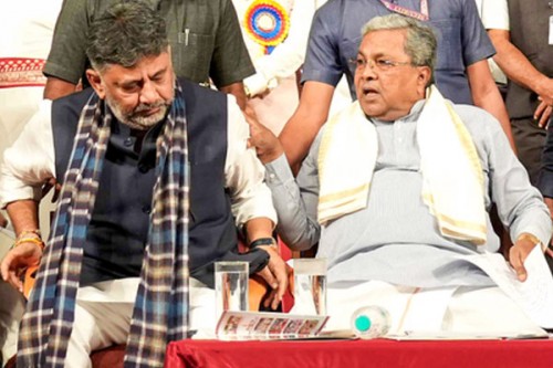 Haven't got call yet, will go when invited: Siddaramaiah on Shivakumar's proposed breakfast meeting