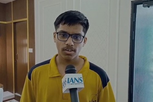 Burhanpur's Majid Hussain remains MP's topper in JEE Mains 2025 session 2