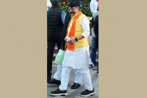 MP govt will punish IAS officer Verma for his objectionable remarks: Vijayvargiya