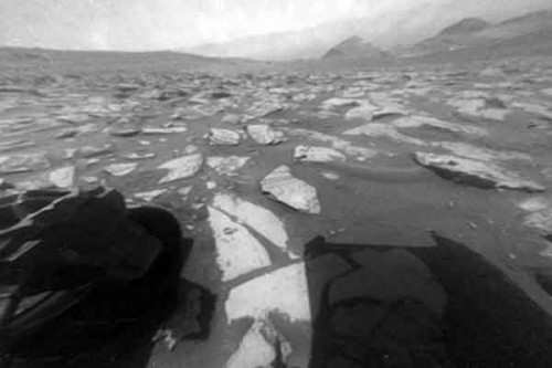 NASA's Curiosity rover records videos of Martian day, from dawn to dusk