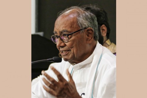 Indore water tragedy: Digvijaya Singh demands judicial inquiry, slams blame game