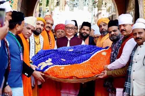 'Not justiciable': SC dismisses PIL challenging PM's ceremonial chadar offering at Ajmer Dargah