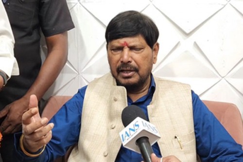 Undermining our country's democratic institutions: Ramdas Athawale slams LoP Gandhi for targeting ECI