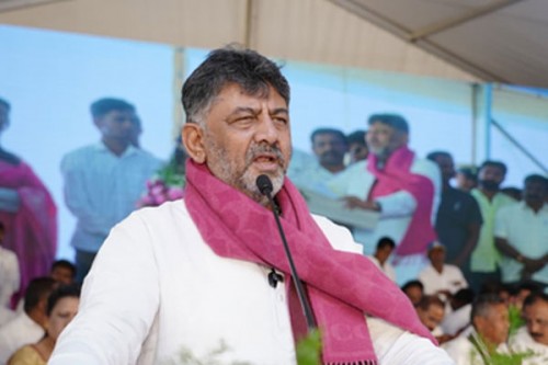 Don't interfere in Karnataka's affairs: Shivakumar tells Kerala CM on bulldozer remark