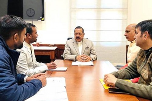 Minister reiterates resolve to ensure timely promotions of govt employees