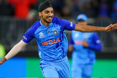 IPL 2025: Arshdeep could get 18-20 crore to become most expensive bowler at mega auction, says Aakash Chopra
