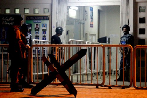 Pakistan: Two passengers offloaded from plane for using umrah visa to enter Europe