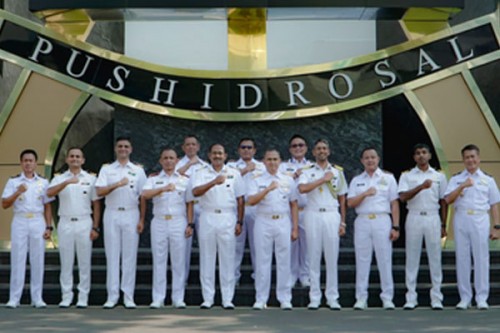 INS Sandhayak displays its cutting-edge survey equipment during Jakarta visit