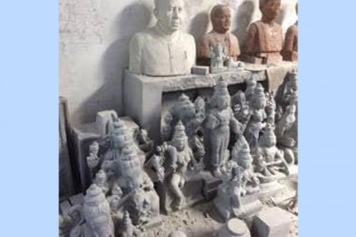 Sculptors of TN's Tiruppur seek dedicated industrial cluster to preserve heritage craft