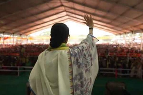 ECI plans 'slow polling', 'slow counting' to frustrate TMC agents: Mamata