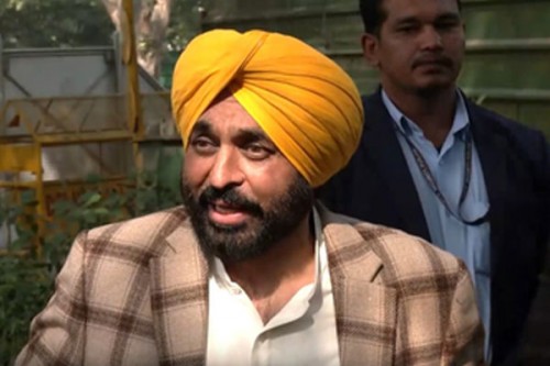 'Go ahead and do it': CM Mann as Vijender Gupta calls for CBI probe into Punjab FSL report