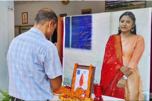 St Xavier's College, Patna holds condolence meet for alumna Manisha Thapa, victim of Air India crash