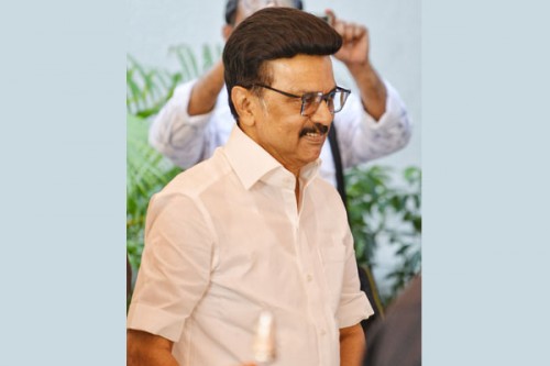 Doc forced to leave super-speciality seat in TN over beard policy; students' body approaches CM Stalin