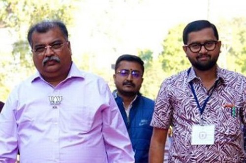 Ruling partners to jointly contest BMC, local body polls in line with coalition dharma: Maha BJP chief