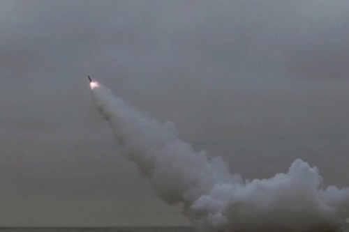 N.Korea fires 2 short-range ballistic missiles
