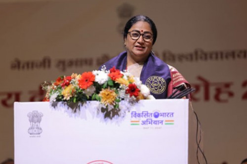 Digital opportunities opening up for youth under PM Modi: Delhi CM