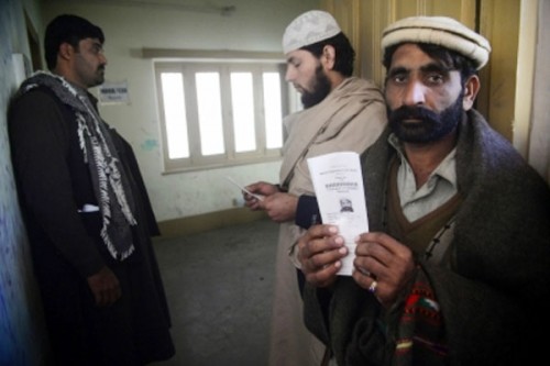 Afghan refugees in Pakistan want three-months time to return to Afghanistan