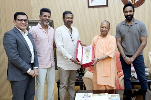 UP CM Yogi Adityanath announces the release date for Vishnu Manchu's 'Kannappa'