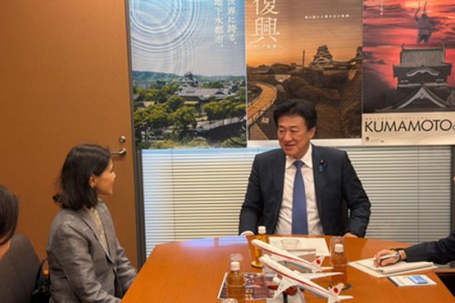 Indian envoy, Japan's Chief Cabinet Secretary discuss advancing bilateral ties