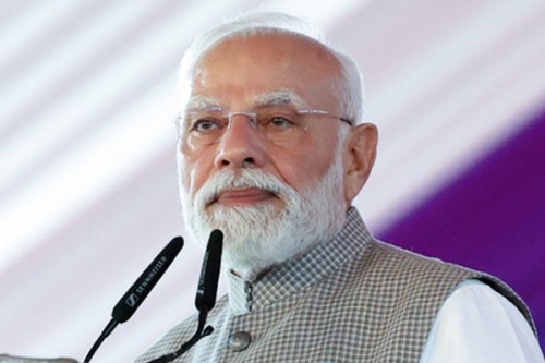 Maha leaders back PM Modi's criticism of 26/11 attack response; Congress hits back