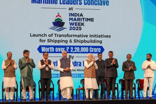 India is the perfect harbour for investing in maritime sector: PM Modi