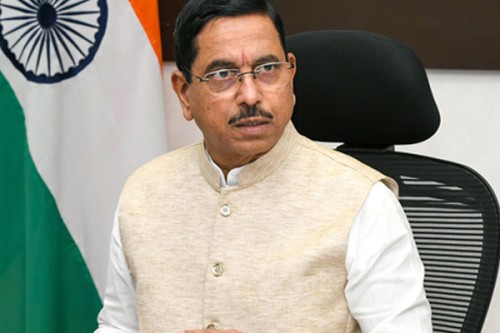 Farmers embrace innovation, clean energy under PM Modi's leadership: Minister