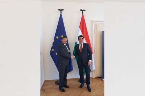 India and Hungary discuss strengthening ties, early conclusion of EU trade pact