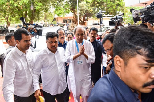 Odisha Assembly deadlock: LoP Patnaik reiterates demand for Health Minister's resignation over SCB fire deaths