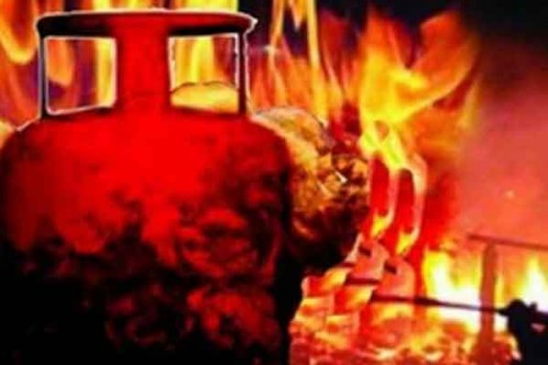 Four of family die in LPG cylinder explosion