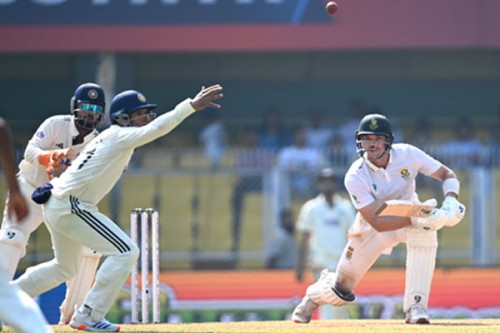 2nd Test: Stubbs' 94, Zorzi's 49 help South Africa set India target of 549 runs