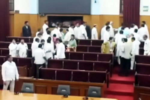 Odisha Assembly session: Oppn stages walkout during Governor's address