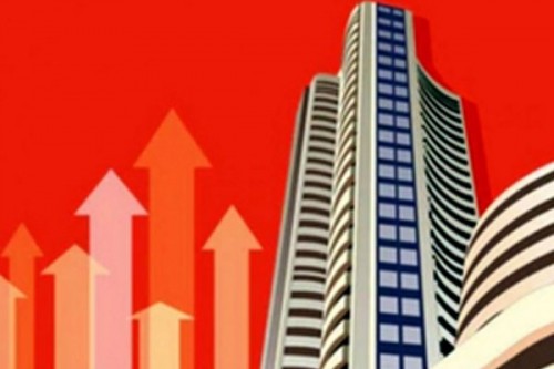 Sensex closes up by 992 points, Adani Ports, L&T top gainers