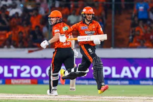Bowlers become clueless when Abhishek, Travis, Ishan & Klaasen start hitting: Aditya Tare