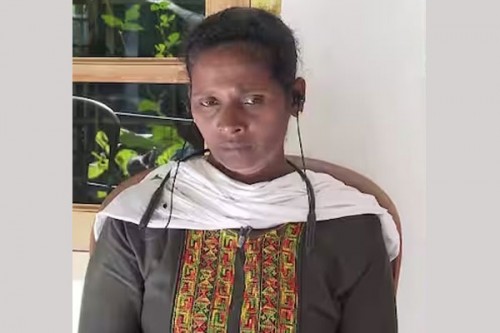 Dalit woman alleges shabby treatment at Kerala CM Vijayan's office